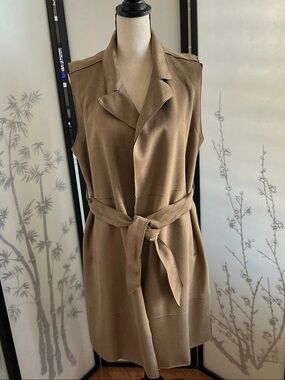 Zara Sleeveless Belted Trench Faux Suede Long Coat with Pockets in